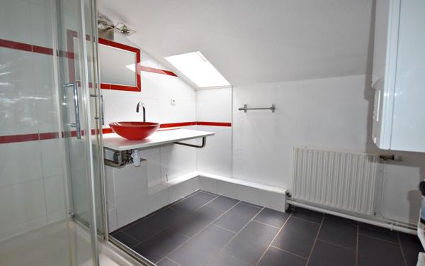 Appartement à vendre    3 pièces • 63 m2 Roanne