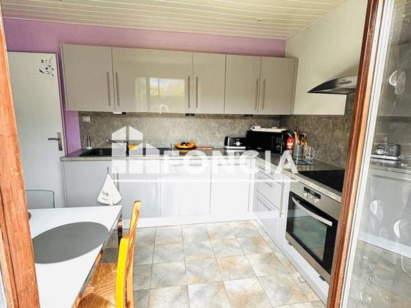 À vendre Maison 5 pièces 131 m² - La Terrasse 38660