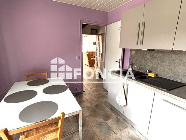 À vendre Maison 5 pièces 131 m² - La Terrasse 38660