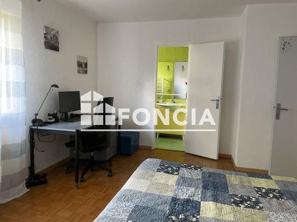 À vendre Maison 5 pièces 131 m² - La Terrasse 38660