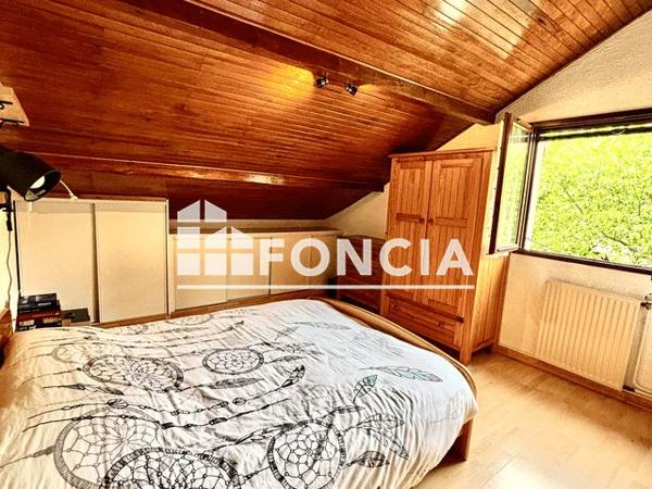 À vendre Maison 5 pièces 131 m² - La Terrasse 38660