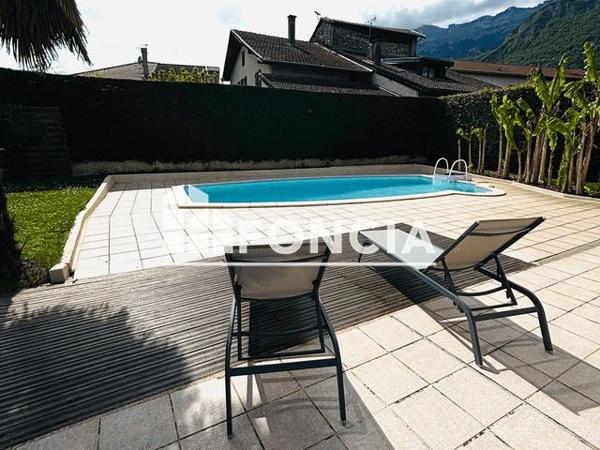 À vendre Maison 5 pièces 131 m² - La Terrasse 38660