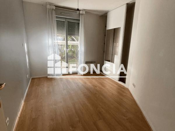 Location Appartement 3 pièces 58.1 m² - 56 AVENUE VICTOR SEGOFIN Toulouse 31400
