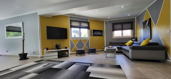 Marignane (13700) VILLA ARCHITECTE 5 PIECES 127M2 CONTEMPORAINE SANS TRAVAUX