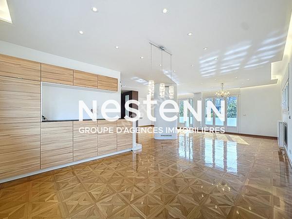 Bien d'Exception Duplex 158 m² Quartier Orangerie BalcoN, Calme, Luminosité