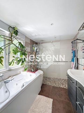 Maison Obernai 8 pièces - 235 m² habitables -Terrain de 25 ares et piscine - Privé/Professionnel