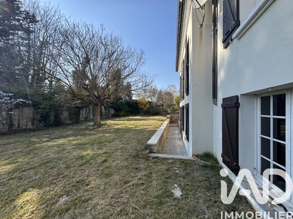 Maison à vendre 7 pièces 168 m² Saint-Leu-la-Forêt