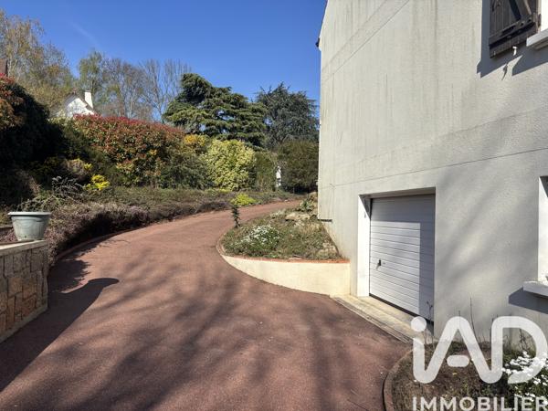 Maison à vendre 7 pièces 168 m² Saint-Leu-la-Forêt