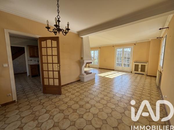 Maison à vendre 7 pièces 168 m² Saint-Leu-la-Forêt