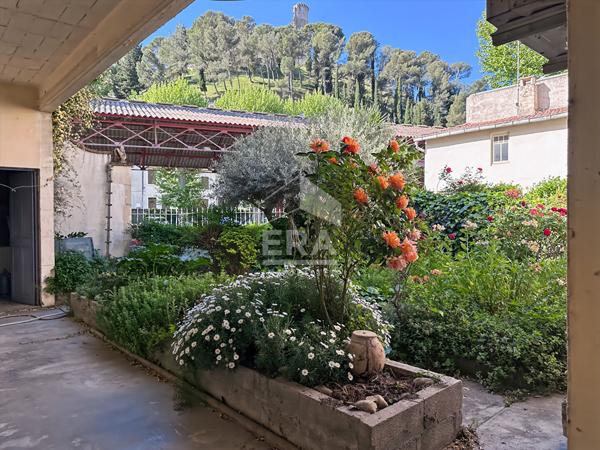 Maison Chateaurenard 6 pièce(s) 192 m2