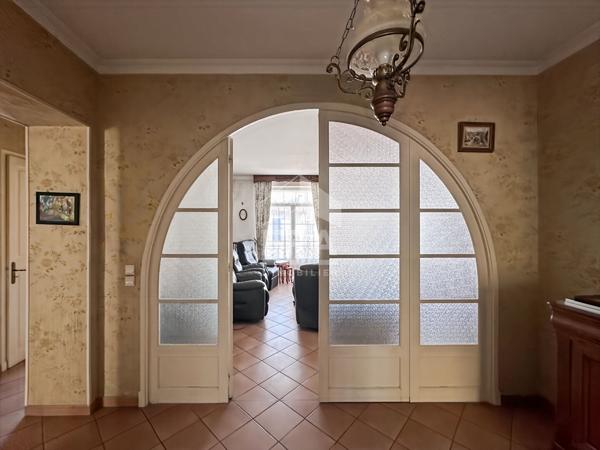 Maison Chateaurenard 6 pièce(s) 192 m2