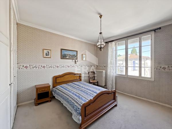 Maison Chateaurenard 6 pièce(s) 192 m2