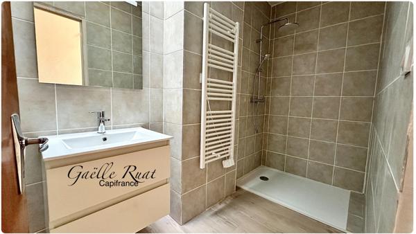Appartement à vendre Bourg-Madame – 70 m² rénové – 3 chambres – Centre-ville – Gaëlle Ruat Capifrance