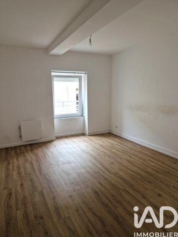 Immeuble à vendre 431 m² Andrézieux-Bouthéon