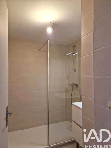 Immeuble à vendre 431 m² Andrézieux-Bouthéon