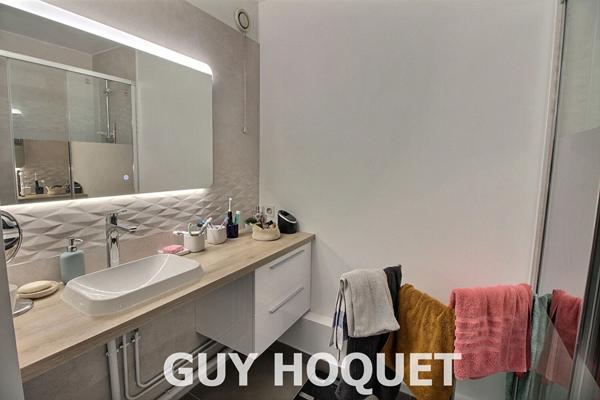 Appartement 4 pièces à vendre - Centre-ville de Suresnes