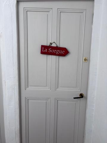 Fontaine-de-Vaucluse (84800) Studio de charme – Vue exceptionnelle sur la Sorgue – Fontaine-de-Vaucluse