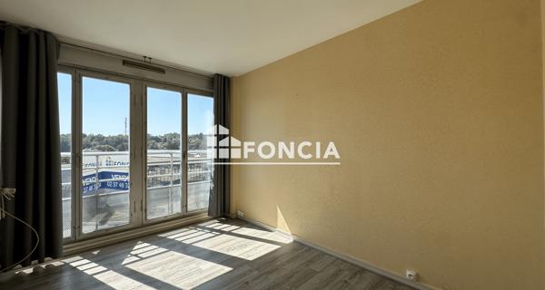 À vendre Appartement 3 pièces 68.8 m² - Dreux 28100