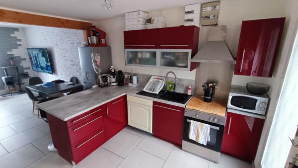 Appartement rénové - T4 - Duplex - 71m² - 3 chambres - Jardin 250m² - LE CREUSOT