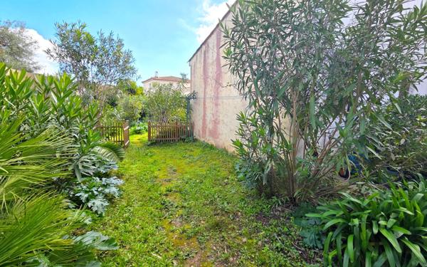 Maison à vendre    7 pièces • 144 m2 La Seyne-sur-Mer