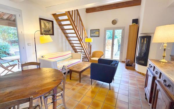 Maison à vendre    7 pièces • 144 m2 La Seyne-sur-Mer