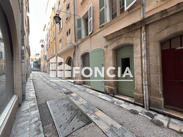 Location Local commercial 2 pièces 35.86 m² - 30-32 Rue des Riaux Toulon 83000