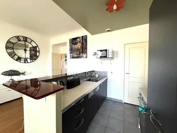 Front de mer historique - Elégance - Quai de la Joliette