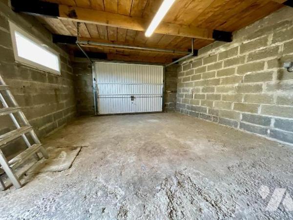 Maison à Vendre à Lannion (22300) en Côtes-d'Armor (22)
Ayant au rez de chaussée une entrée, u...