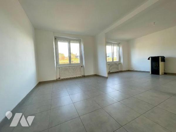 Maison à Vendre à Lannion (22300) en Côtes-d'Armor (22)
Ayant au rez de chaussée une entrée, u...