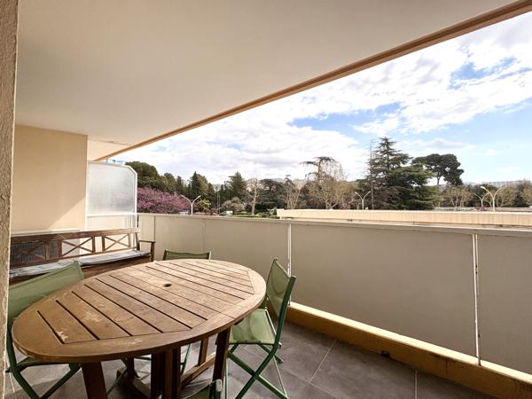 Marseille (13010) APPARTEMENT de 3 Pièces 54m2 avec TERRASSE à ST TRONC/ SOUS OFFRE