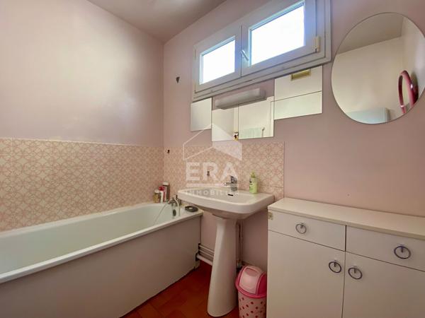 Maison Chalette Sur Loing 4 pièce(s) 94 m2