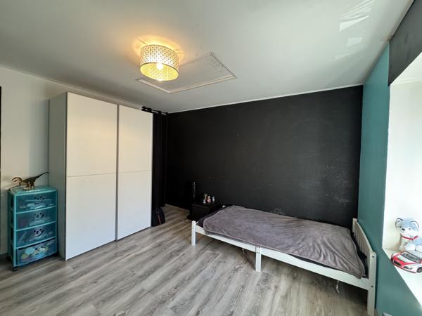 À LOUER – Communay - Maison meublée de 120 m² avec terrasse, jacuzzi et studio indépendant Communay (69360)