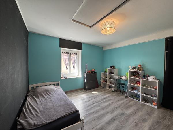 À LOUER – Communay - Maison meublée de 120 m² avec terrasse, jacuzzi et studio indépendant Communay (69360)