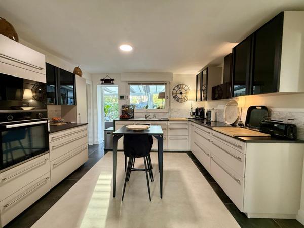 Maison au calme avec piscine