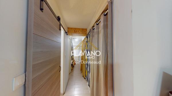 Appartement 2 pièce(s) 1 chambre(s) 64.7 m²