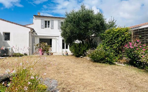 Maison à vendre    5 pièces •  Rivedoux-Plage