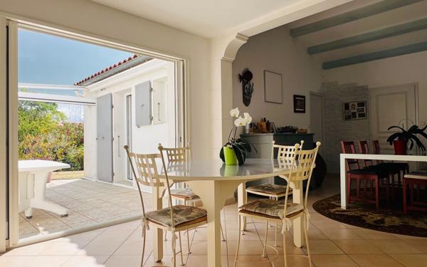 Maison à vendre    5 pièces •  Rivedoux-Plage