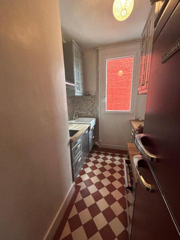 Appartement Choisy Le Roi 2 pièce(s) 37.39 m2