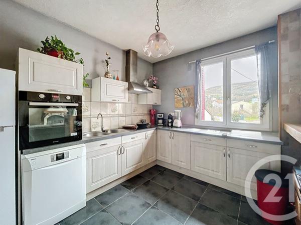 Immeuble à vendre  111 m2 CLERMONT FERRAND - 63