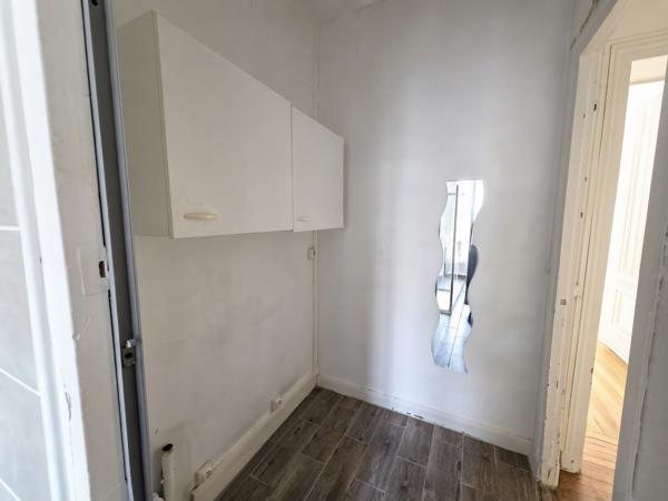 Appartement
         3 pièces
        - 77 m² 625 000 € *