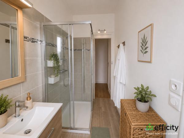 Appartement
         3 pièces
        - 77 m² 630 000 € *