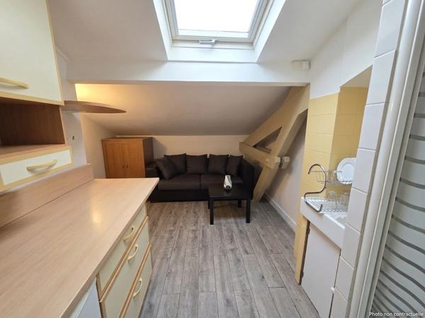Appartement
         3 pièces
        - 77 m² 630 000 € *