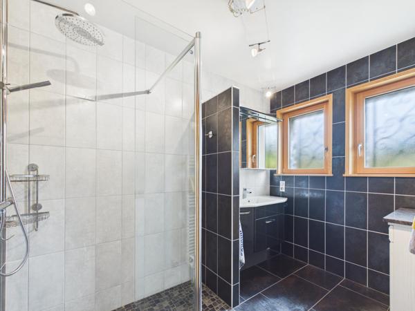 Maison familiale de type T6, 5 chambres