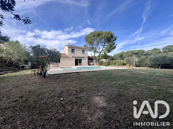 Maison à vendre 6 pièces 164 m² Pélissanne