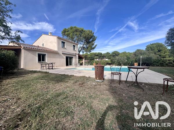 Maison à vendre 6 pièces 164 m² Pélissanne