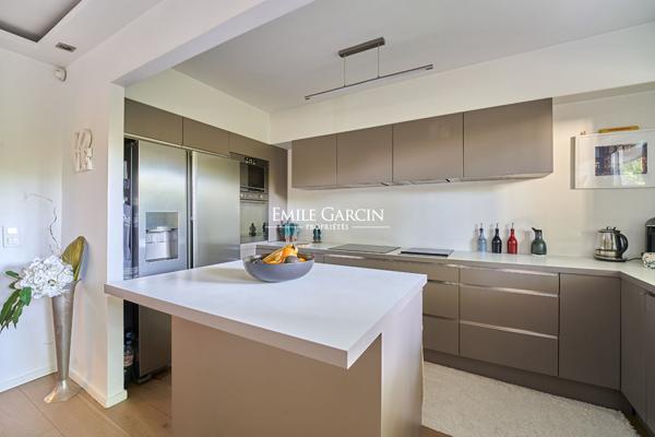 APPARTEMENT FAMILIAL - 118 m² - 120 m² de JARDIN- EXCELLENT PLAN