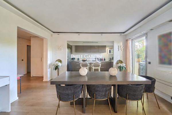 APPARTEMENT FAMILIAL - 118 m² - 120 m² de JARDIN- EXCELLENT PLAN