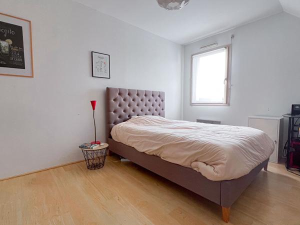 A VENDRE Maison 147 m² 4 chambres jardin de plus de 570 m²