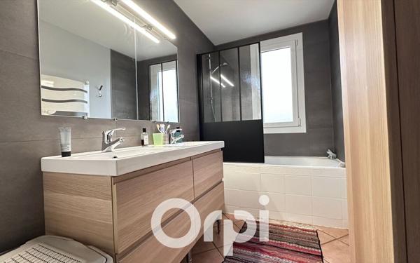 Appartement à vendre    4 pièces • 79,42 m2 Villard-Bonnot