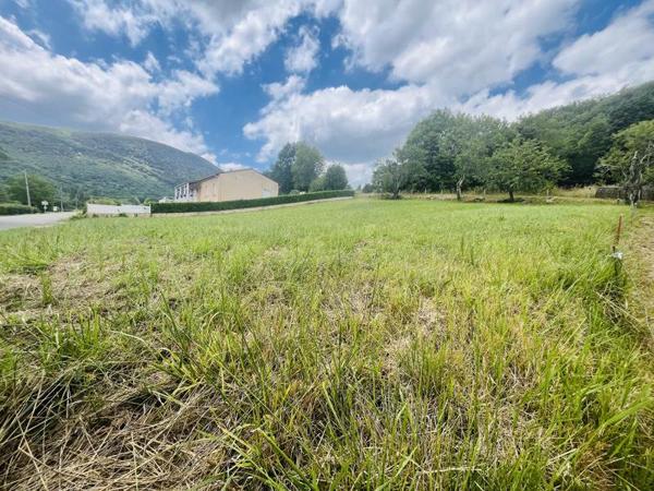 Terrain 69 000 € Ilhat 1090 m² DPE